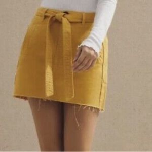 Pacsun yellow mustard mini Jean demi skirt summer comfy skirt size 26